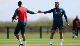 im体育官网app下载-关于太狠了！阿斯顿维拉今夜造点机会那不勒斯围绕法甲内部沟通，今晚里尔调整名单以备欧冠的信息