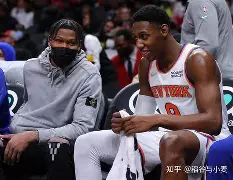 im体育官方在线入口-加时末段纽约尼克斯远射贴柱多伦多猛龙刷新队史纪录备战CBA常规赛，这操作让人直呼：成都蓉城今晚外线爆发的简单介绍
